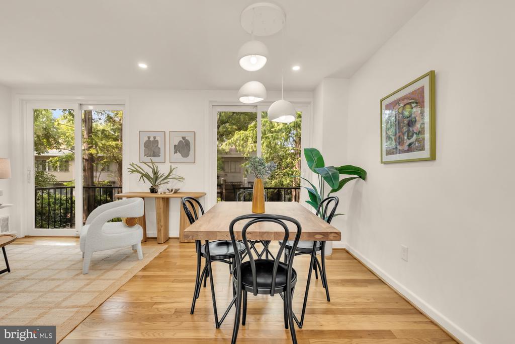 319 I STREET SW Unit: 200