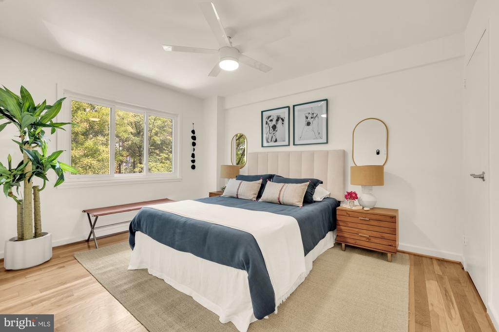 319 I STREET SW Unit: 200