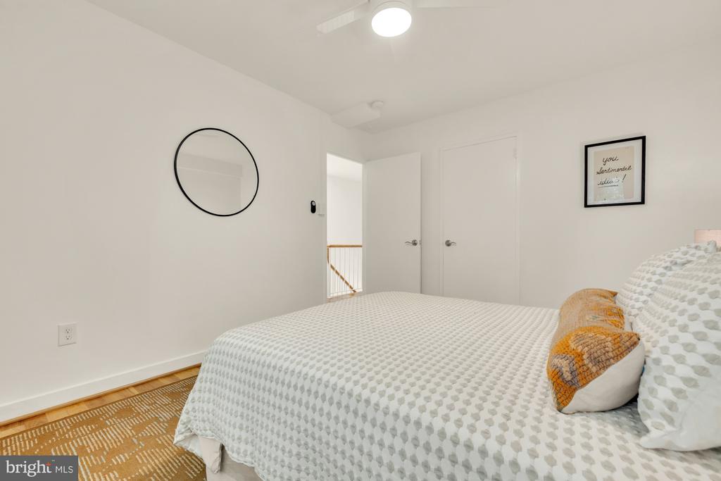319 I STREET SW Unit: 200