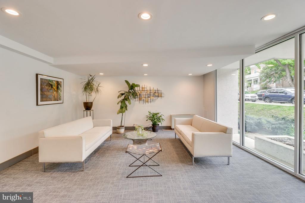 2710 MACOMB STREET NW Unit: 303