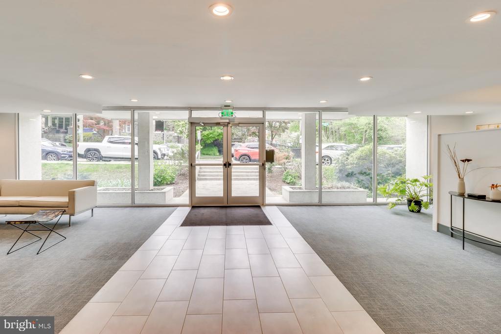 2710 MACOMB STREET NW Unit: 303
