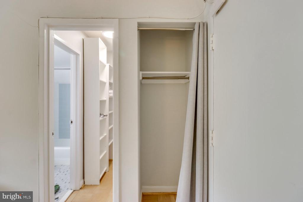 2710 MACOMB STREET NW Unit: 303