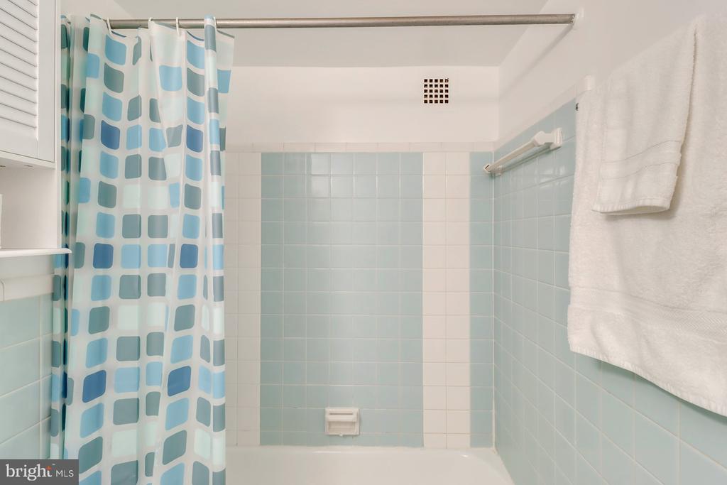 2710 MACOMB STREET NW Unit: 303