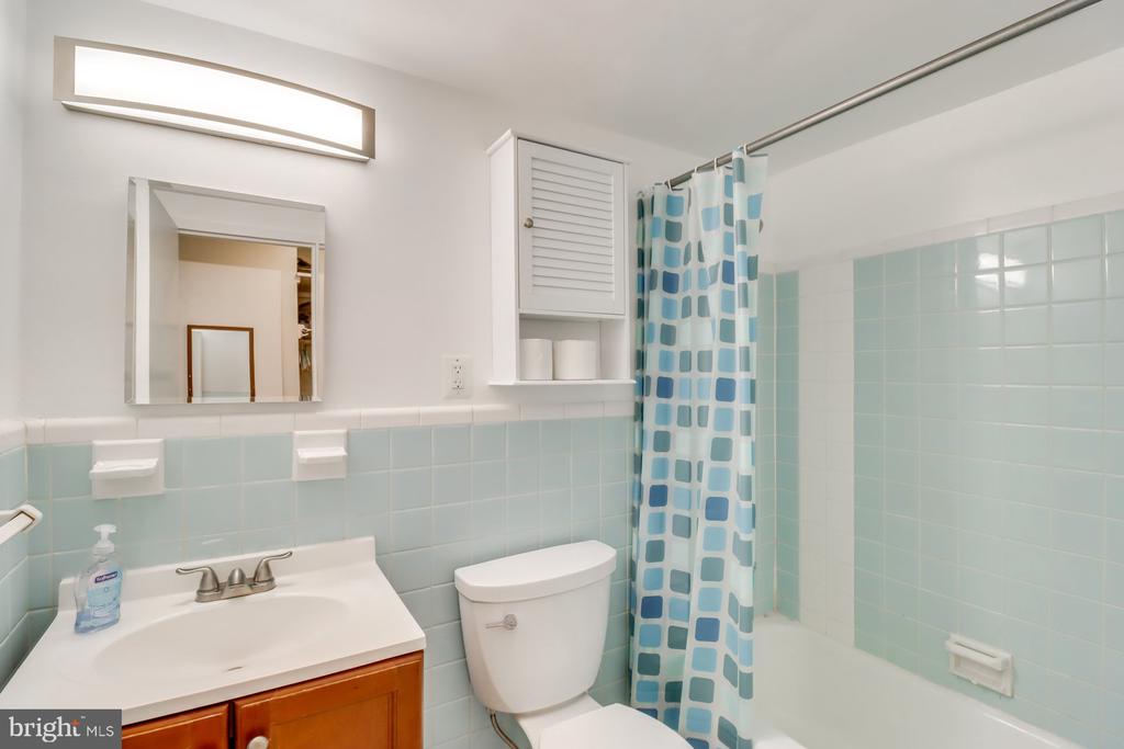 2710 MACOMB STREET NW Unit: 303