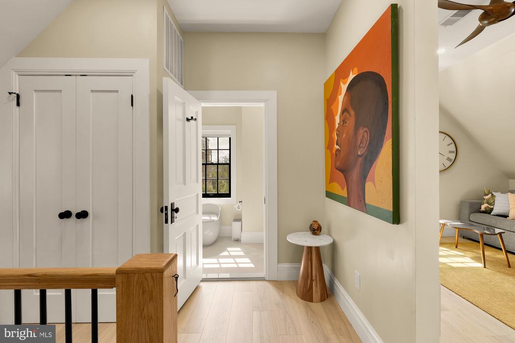 1000-1010 BUTTERNUT STREET NW Unit: PH
