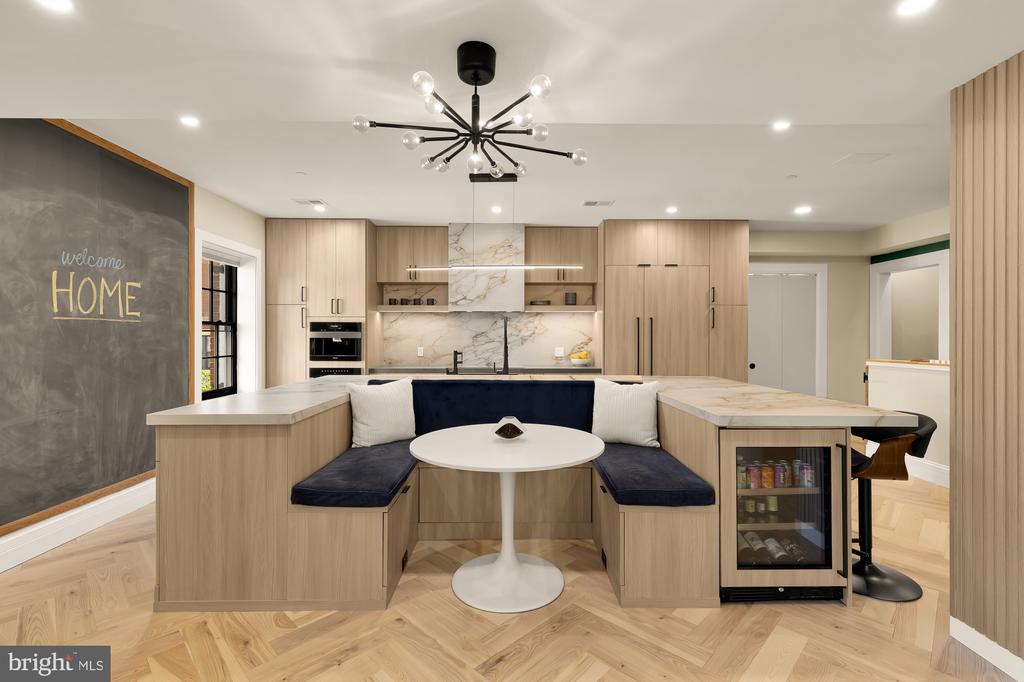 1000-1010 BUTTERNUT STREET NW Unit: PH