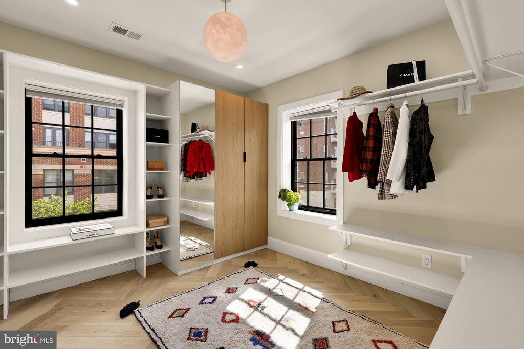 1000-1010 BUTTERNUT STREET NW Unit: PH