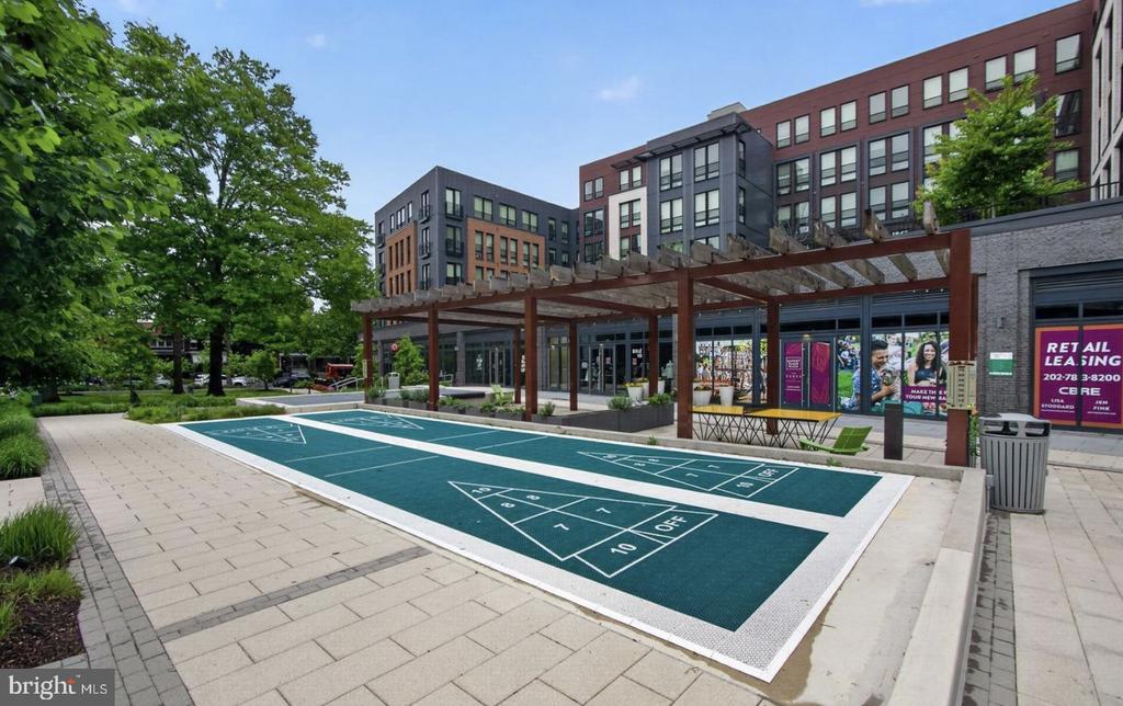1000-1010 BUTTERNUT STREET NW Unit: PH