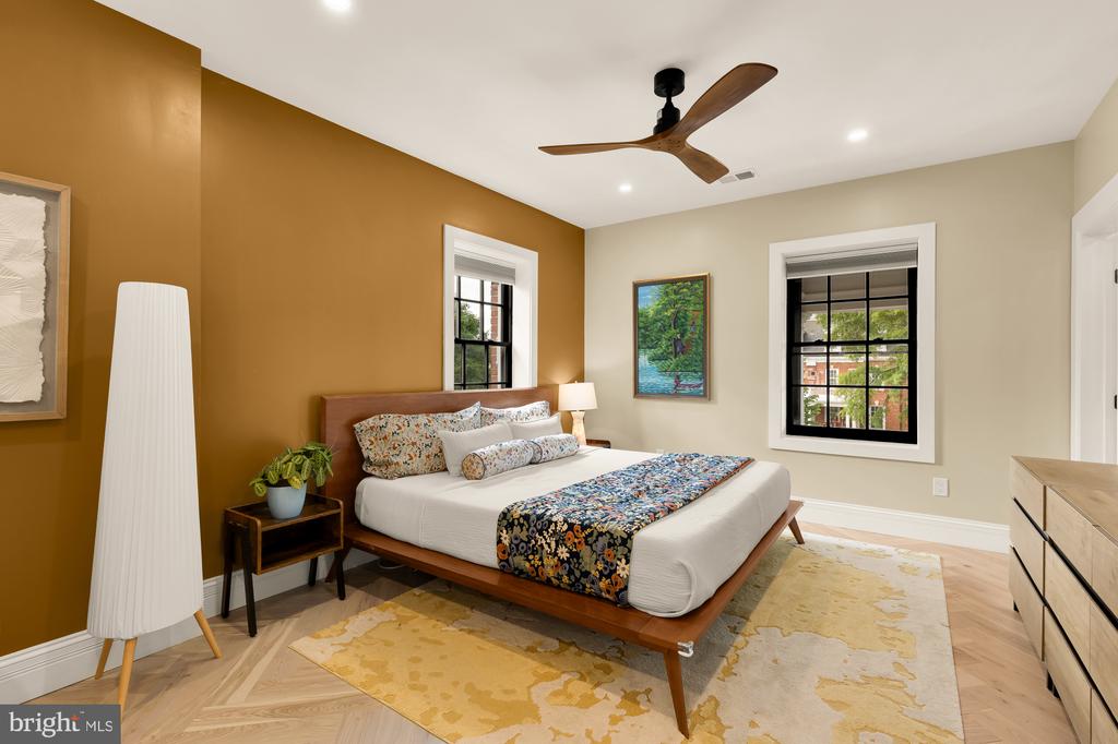 1000-1010 BUTTERNUT STREET NW Unit: PH