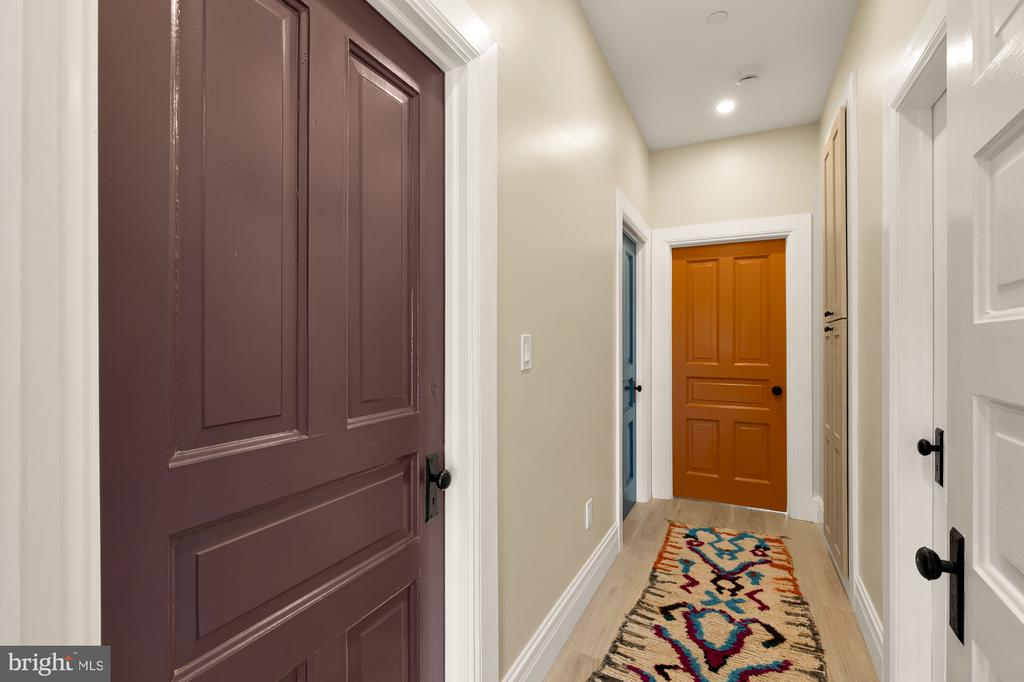 1000-1010 BUTTERNUT STREET NW Unit: PH