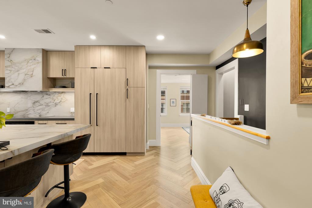 1000-1010 BUTTERNUT STREET NW Unit: PH