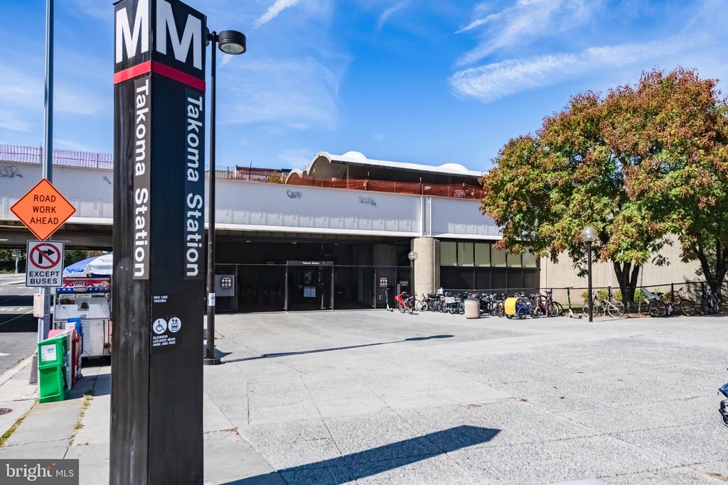1000-1010 BUTTERNUT STREET NW Unit: PH