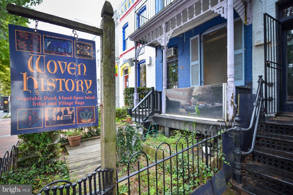 609 INDEPENDENCE AVENUE SE