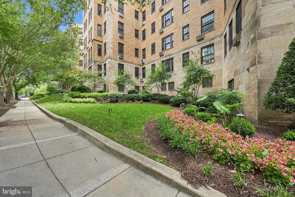 2032 BELMONT ROAD NW Unit: 632