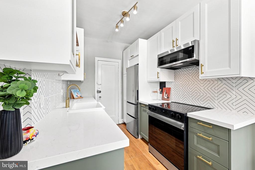 2032 BELMONT ROAD NW Unit: 632