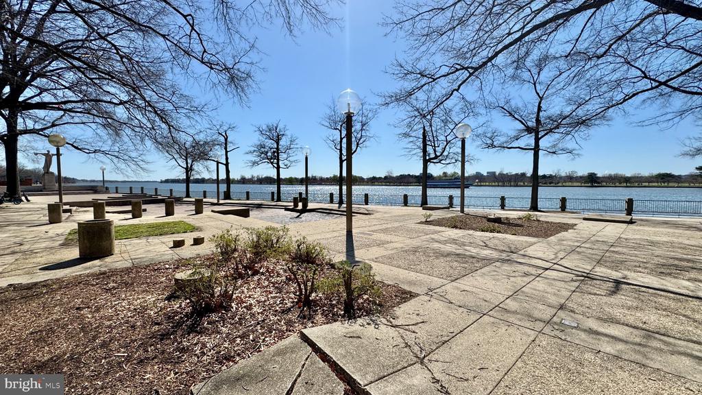 1425 4TH STREET SW Unit: A103