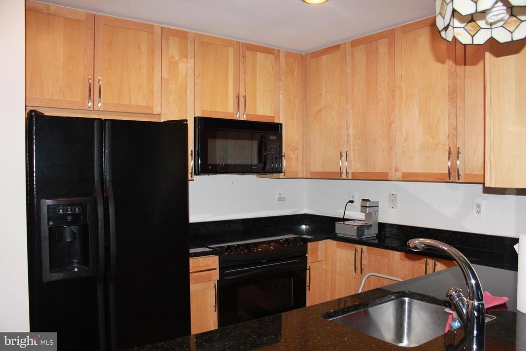 4101 ALBEMARLE STREET NW Unit: 441