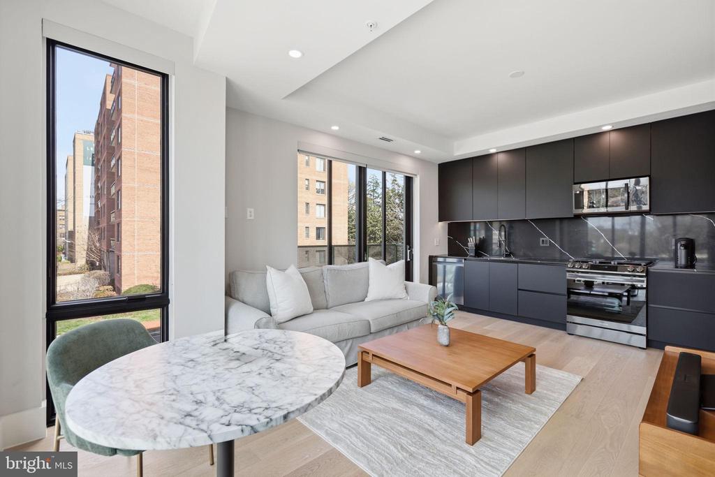3219 WISCONSIN AVENUE NW Unit: 201