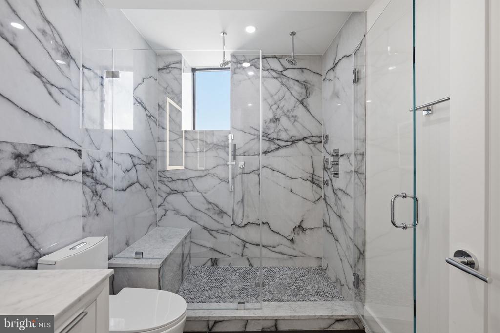 3219 WISCONSIN AVENUE NW Unit: 201