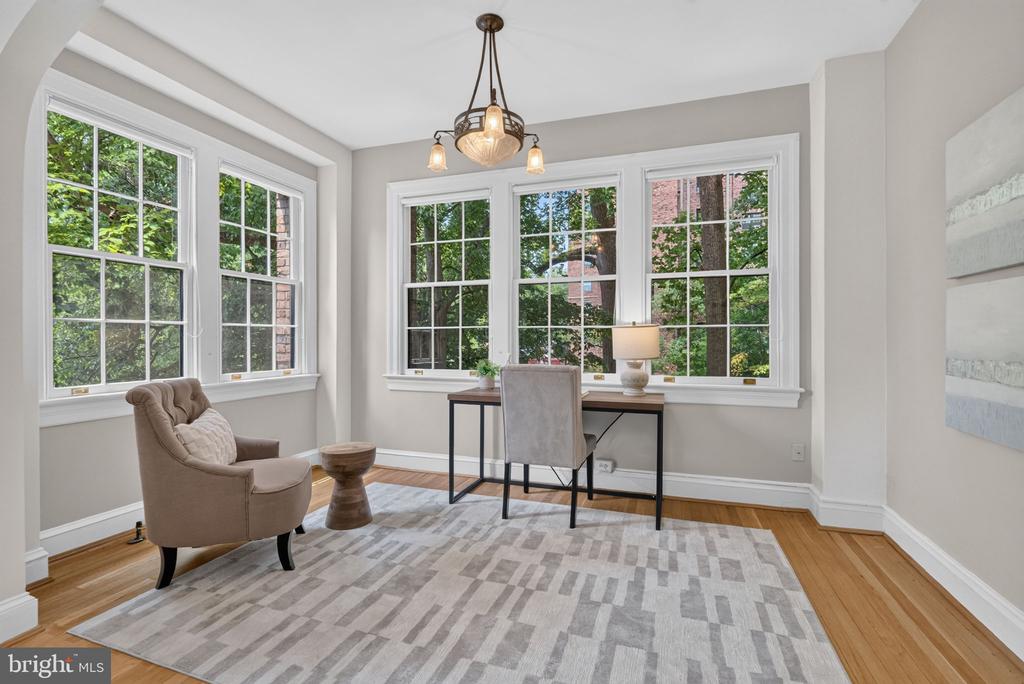 3041 SEDGWICK STREET NW Unit: 201-D