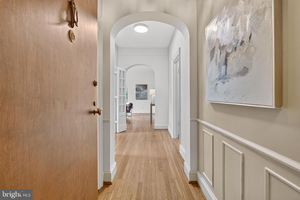 3041 SEDGWICK STREET NW Unit: 201-D