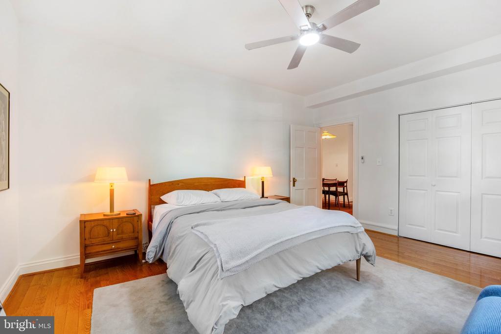 3100 CONNECTICUT AVENUE NW Unit: 230
