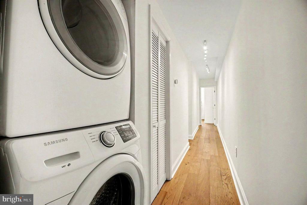 718 PARK ROAD NW Unit: 2