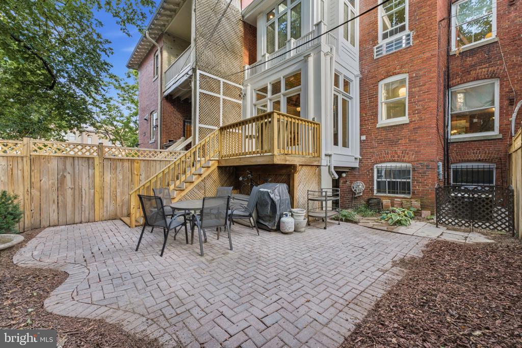 1705 LAMONT STREET NW