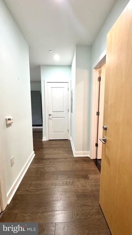 401 15TH STREET SE Unit: 203