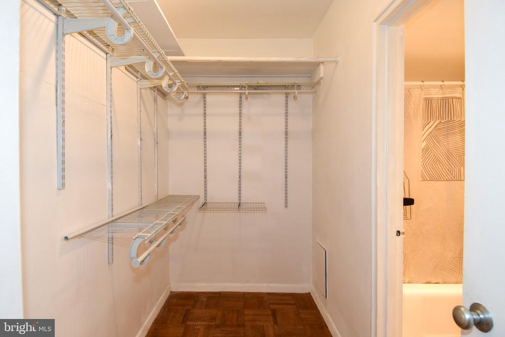 3601 WISCONSIN AVENUE NW Unit: 308