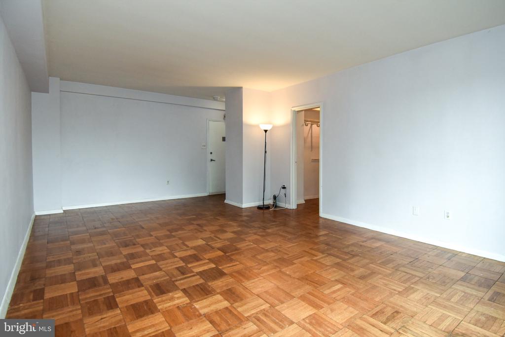 3601 WISCONSIN AVENUE NW Unit: 308