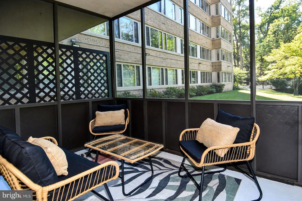 4101 CATHEDRAL AVENUE NW Unit: 107