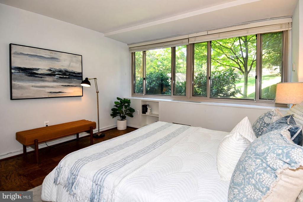 4101 CATHEDRAL AVENUE NW Unit: 107