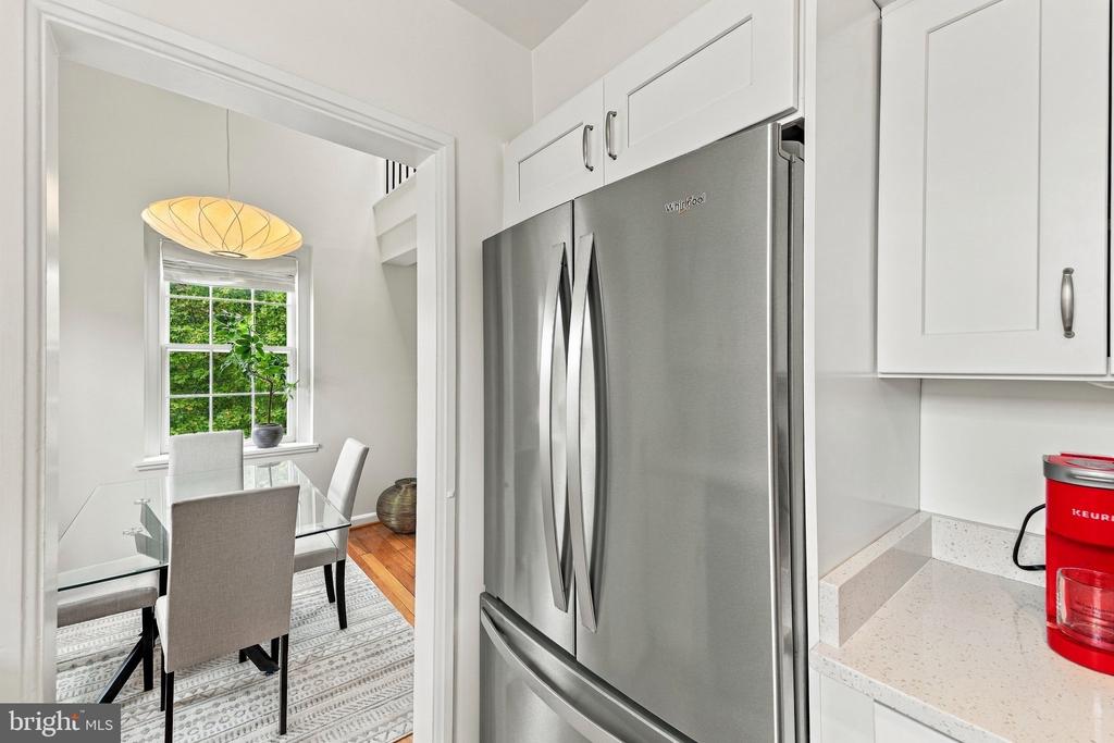 3823 RODMAN STREET NW Unit: E23