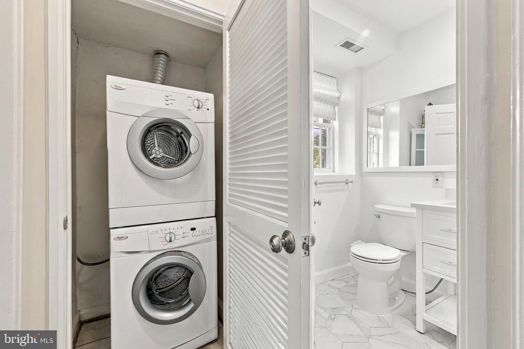 3823 RODMAN STREET NW Unit: E23