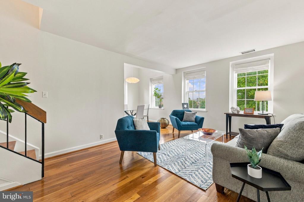 3823 RODMAN STREET NW Unit: E23