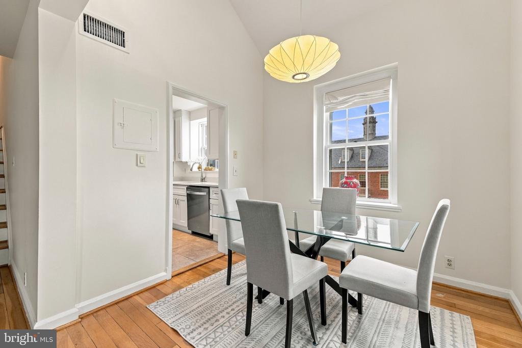 3823 RODMAN STREET NW Unit: E23