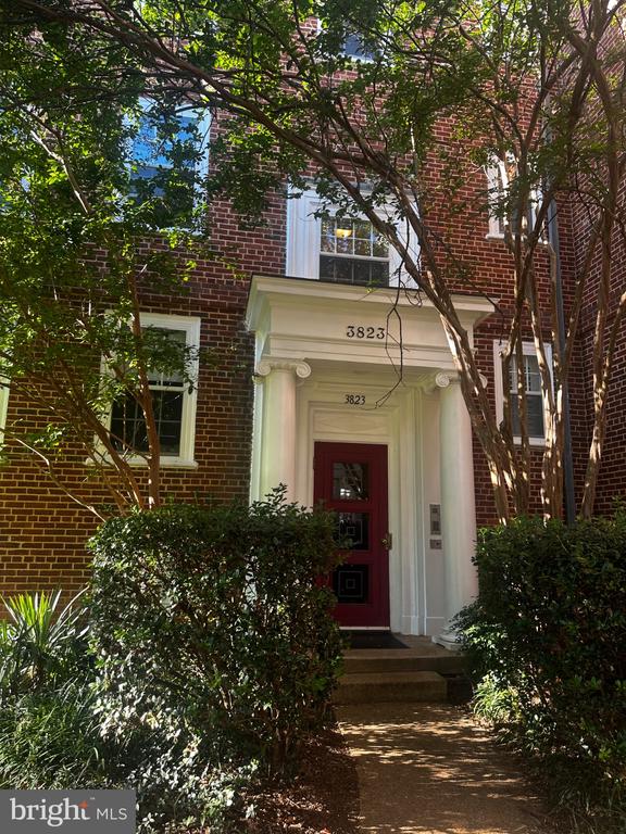3823 RODMAN STREET NW Unit: E23