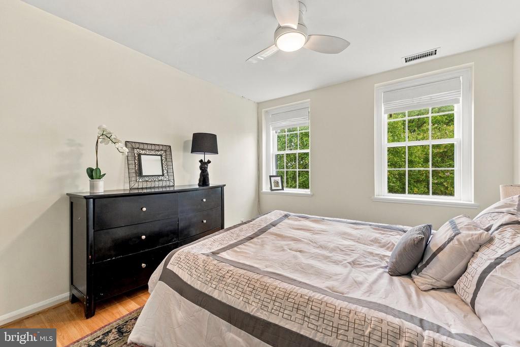 3823 RODMAN STREET NW Unit: E23