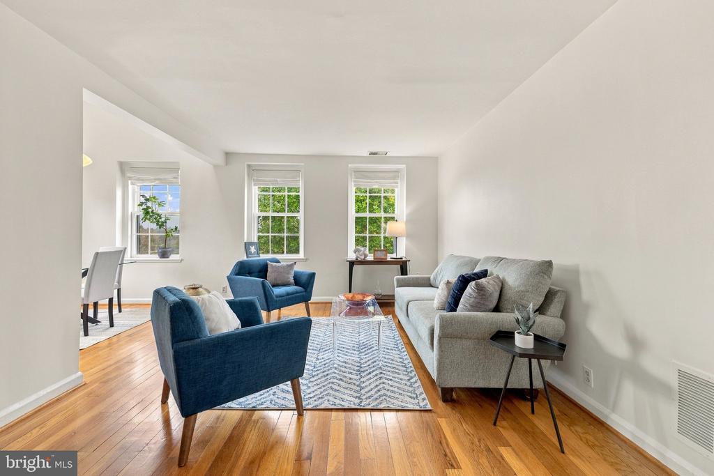 3823 RODMAN STREET NW Unit: E23
