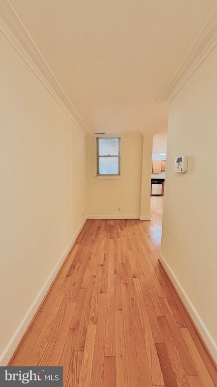 14 S ST NE Unit: 204