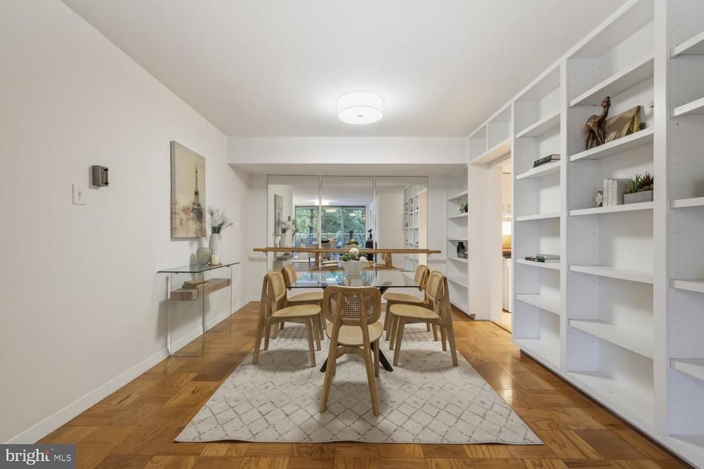 3001 VEAZEY TERRACE NW Unit: 426