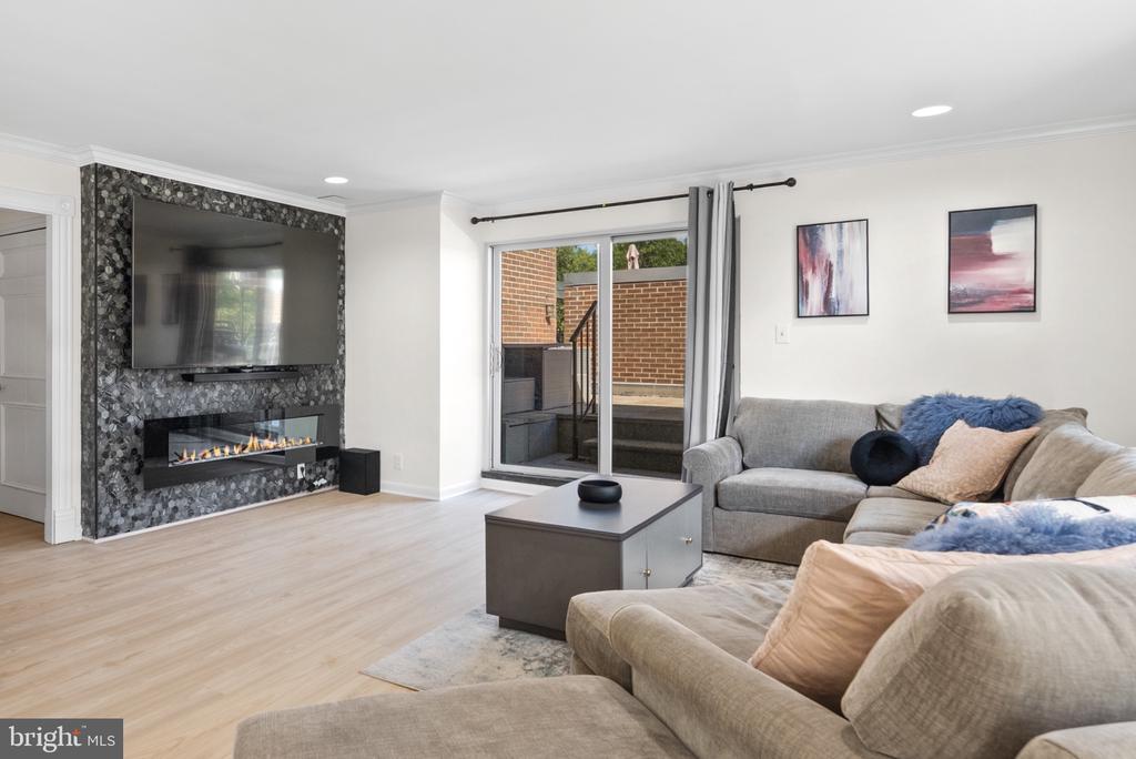 520 N STREET SW Unit: S-430 & S-429