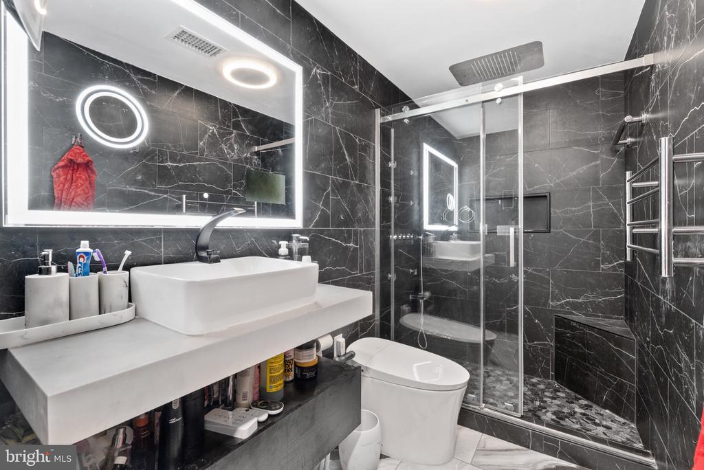 520 N STREET SW Unit: S-430 & S-429