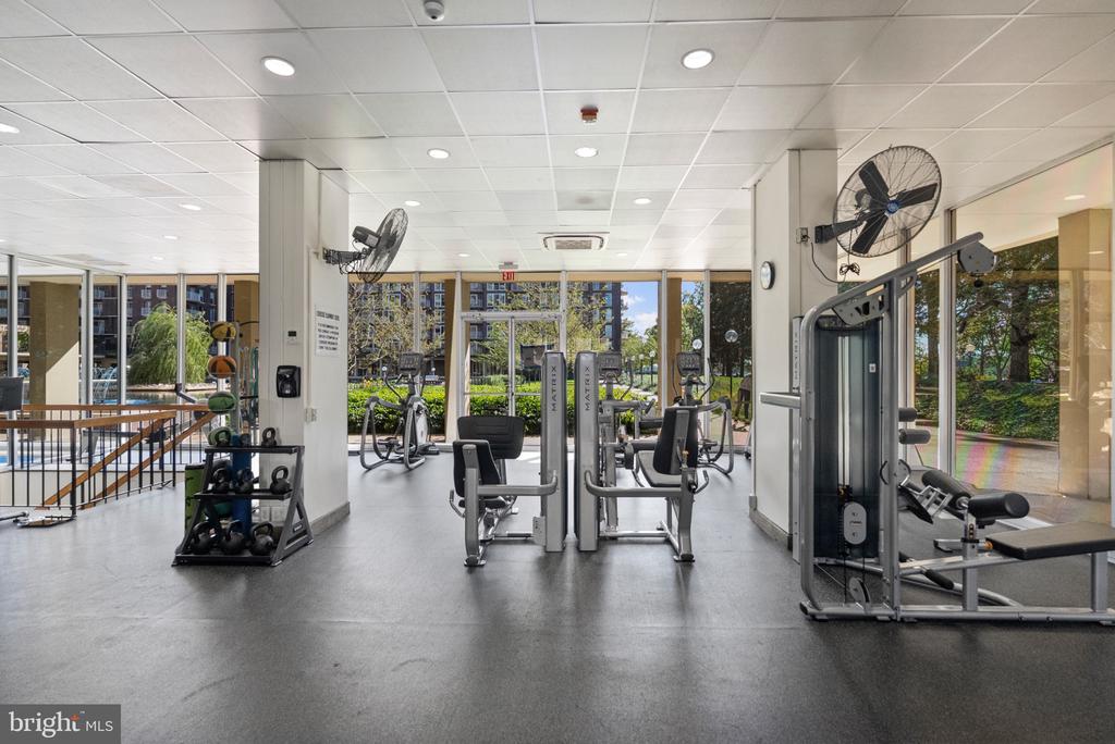 520 N STREET SW Unit: S-430 & S-429