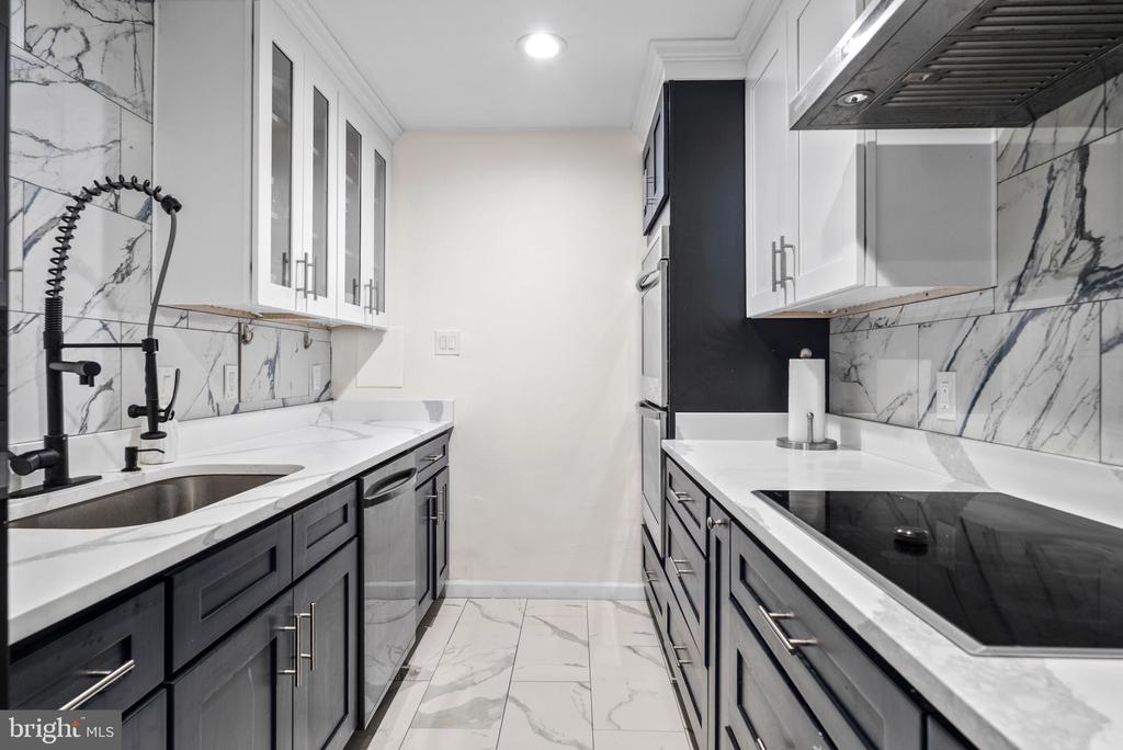 520 N STREET SW Unit: S-430 & S-429