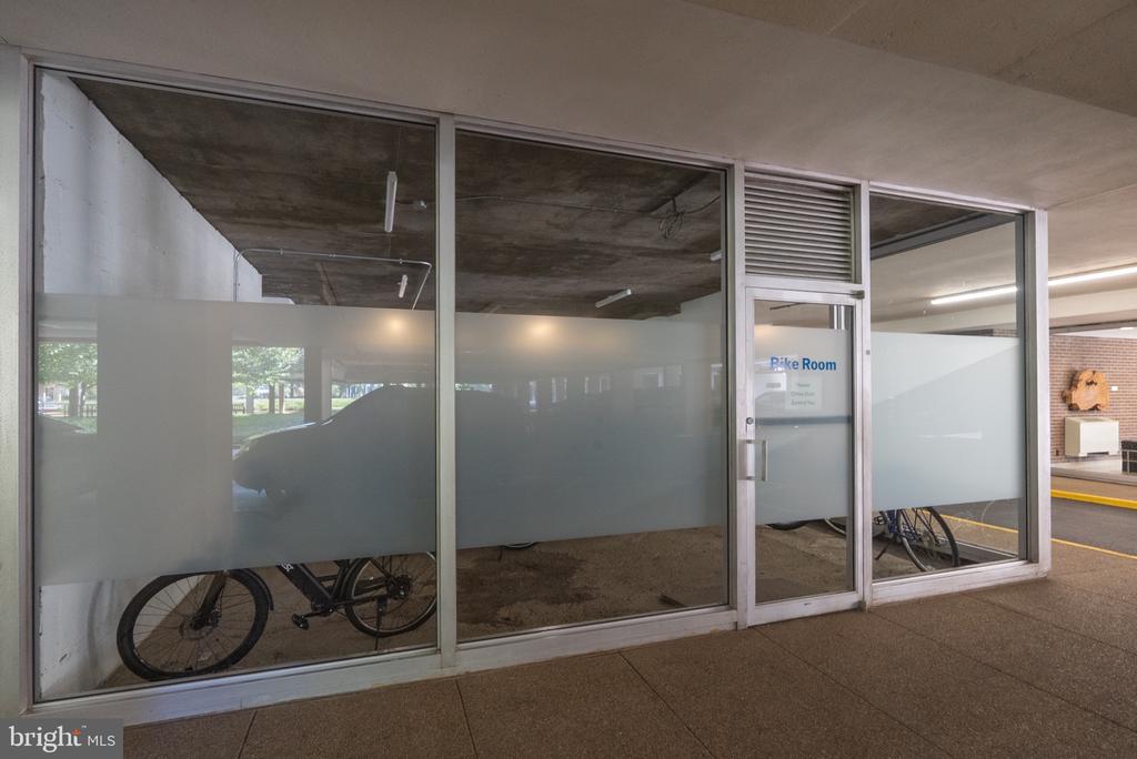 520 N STREET SW Unit: S-430 & S-429