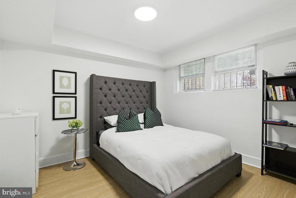 1367 K STREET SE Unit: B