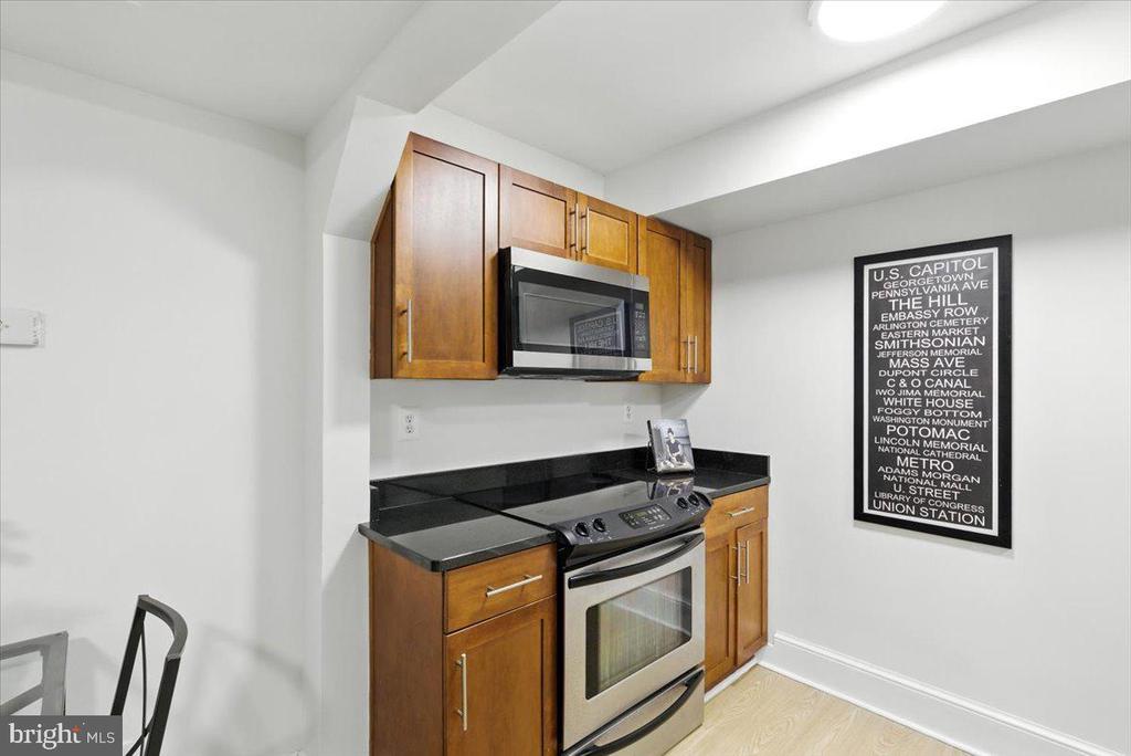 1367 K STREET SE Unit: B