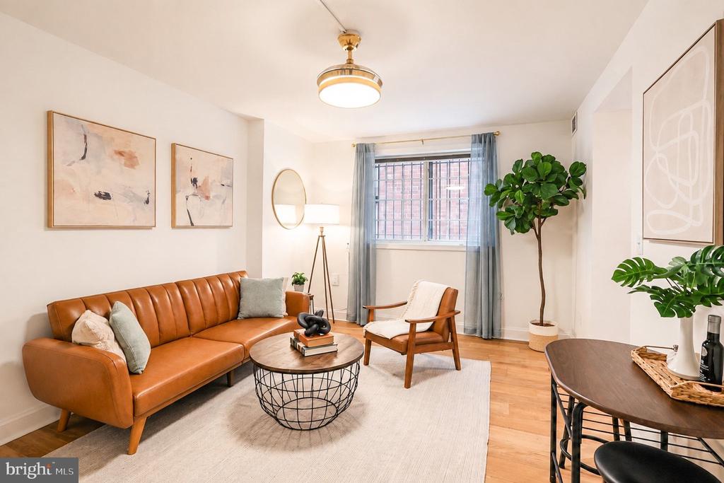718 PARK ROAD NW Unit: 2